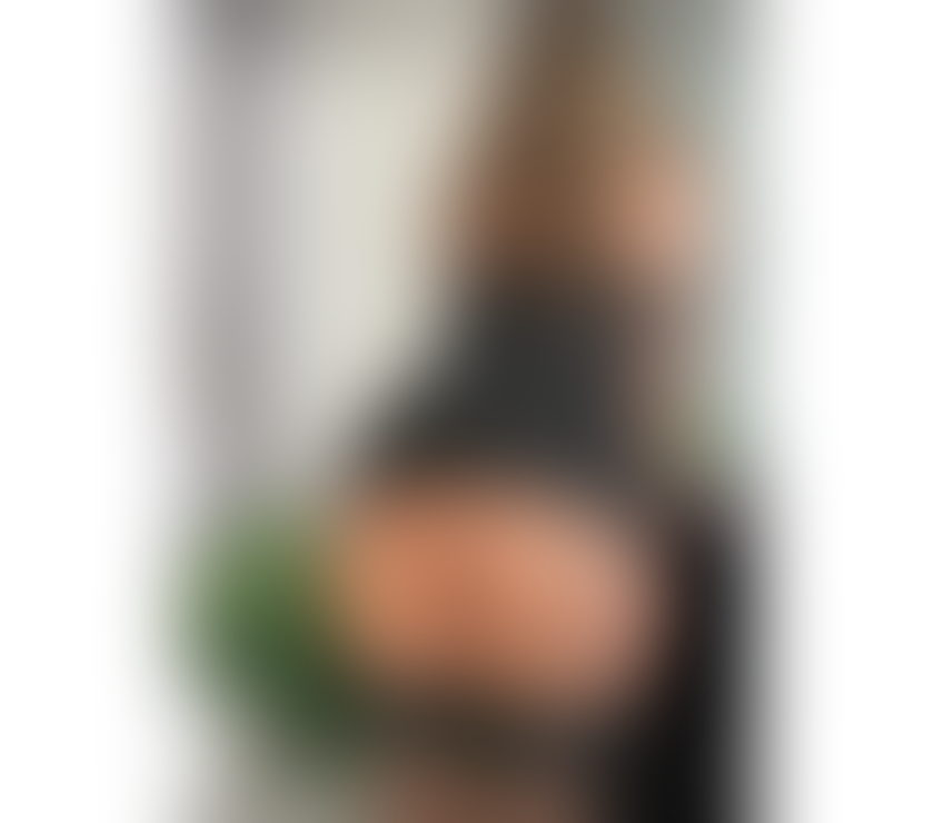 Escorts Cornwall Newquay - Cornwall - Photos for Hot cougar 🔥 party 🎉 no rush